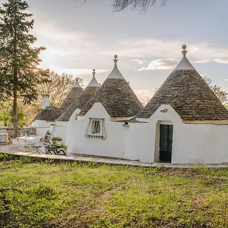Ad Un Passo Da Cisternino - Trulli Con Foresta, Bici E Barbecue ชิสแตร์นีโน ภายนอก รูปภาพ